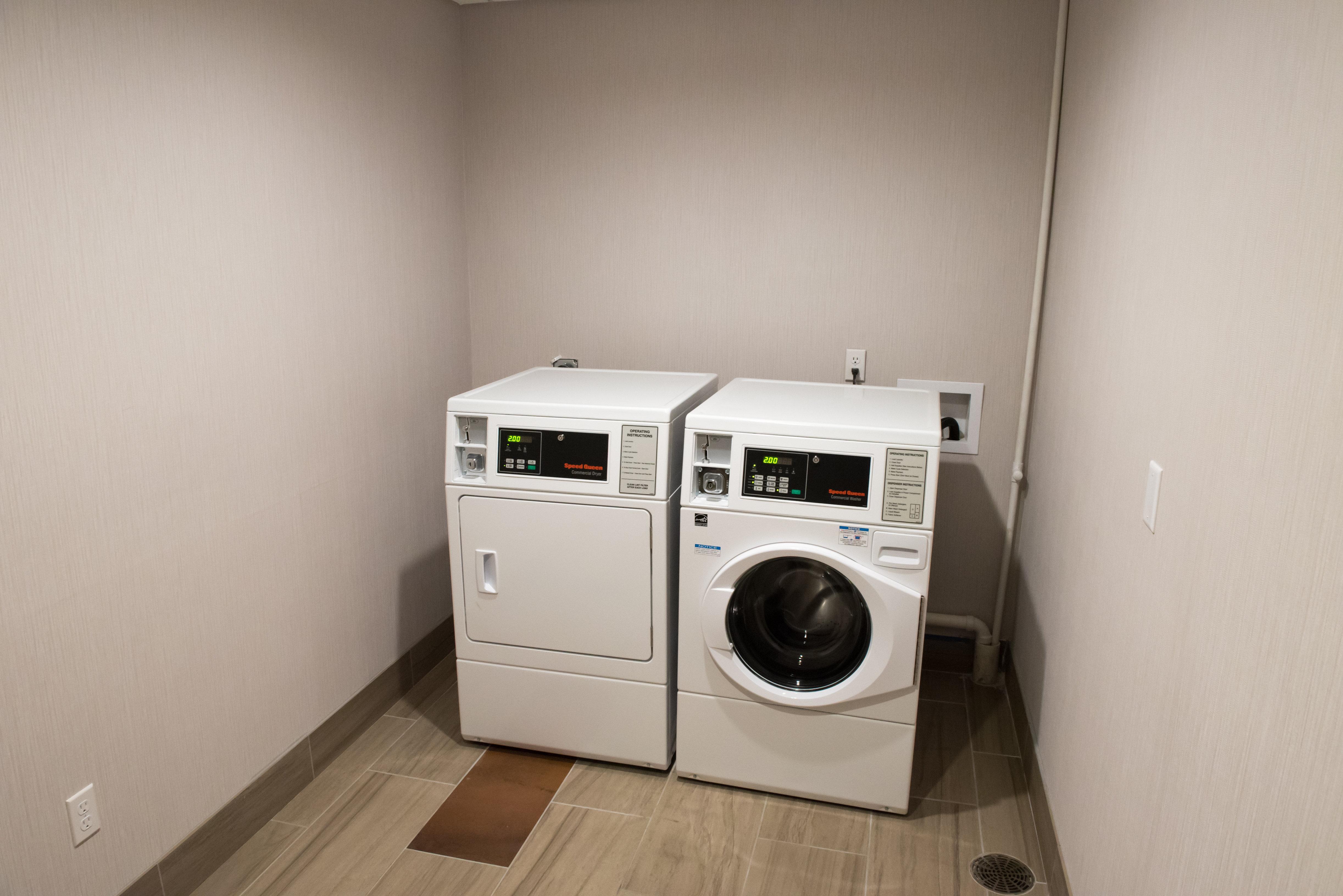 Holiday Inn Express & Suites - Fort Wayne North By Ihg Sunnybrook Acres Eksteriør bilde
